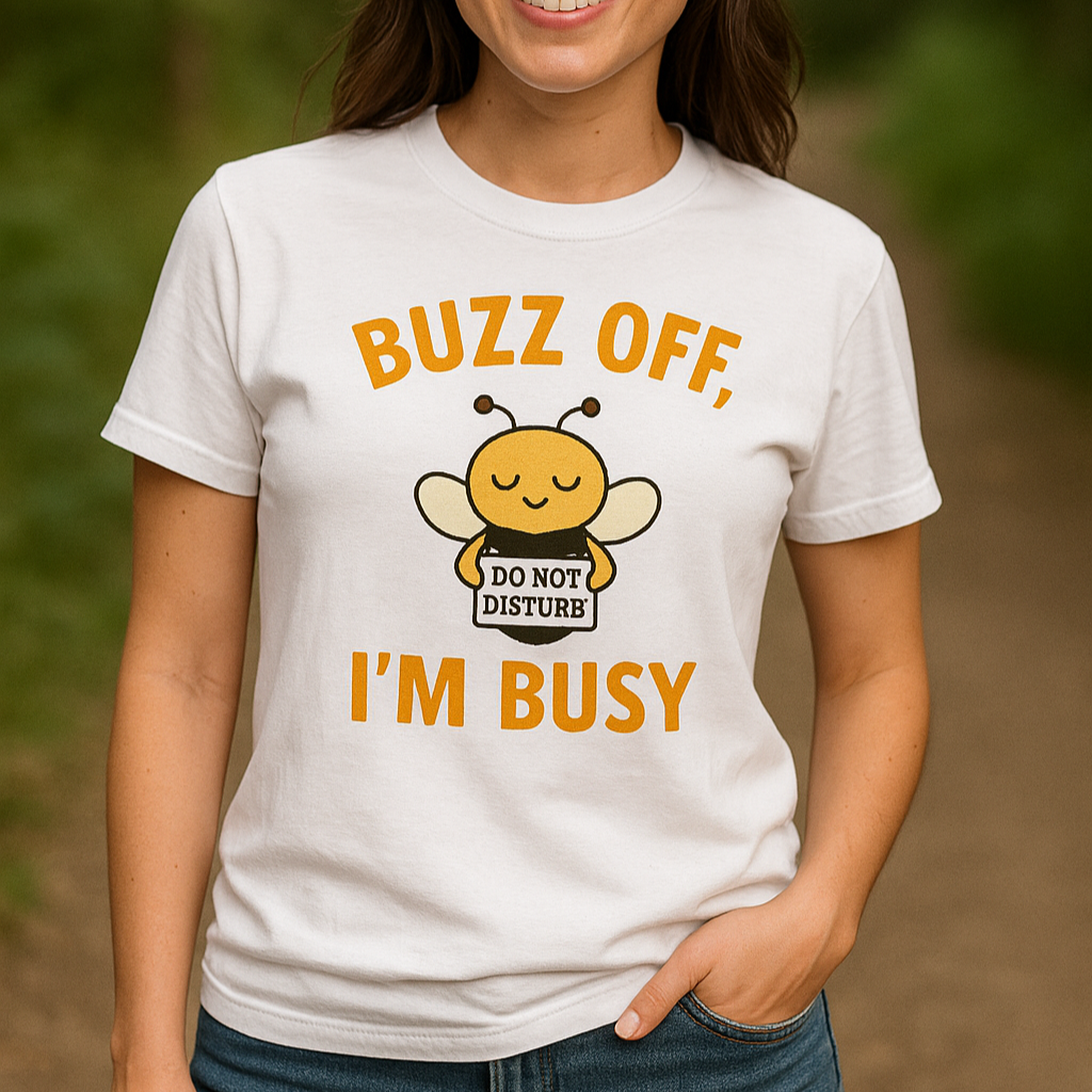Buzz Off, I’m Busy Bee Design (Regular & Grunge) – Funny Beekeeper Gift for Dad or Nature Lover